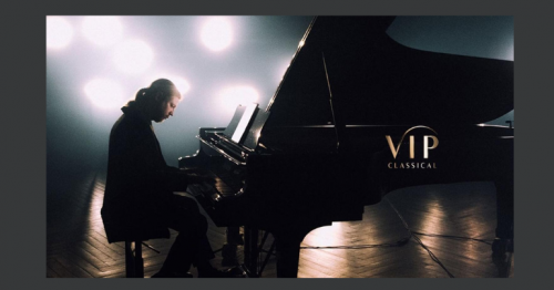 Winner of Queen Elisabeth competition, Pianist Denis
