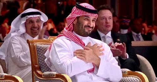 Saudi Crown Prince viral thank you gesture to Trump could
